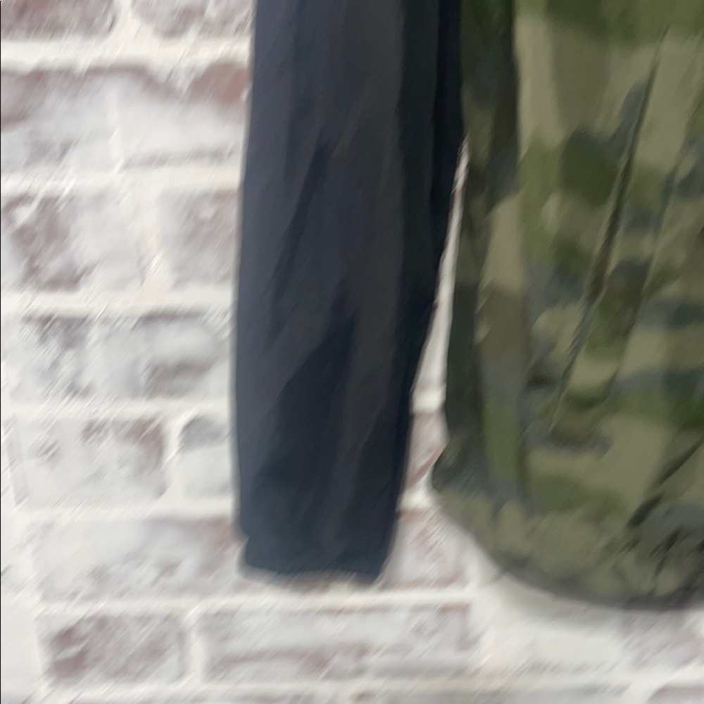 Enthuzst Black and Green camo Windbreaker Jacket adult large - Picture 5 of 9